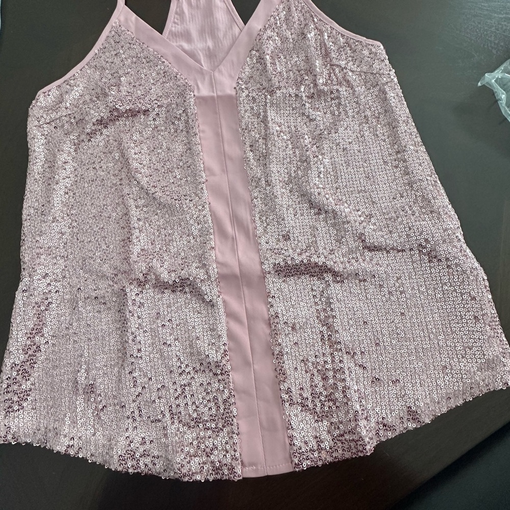 Miduo women’s baby pink sequins top. Camisole tank top with straps, V neck